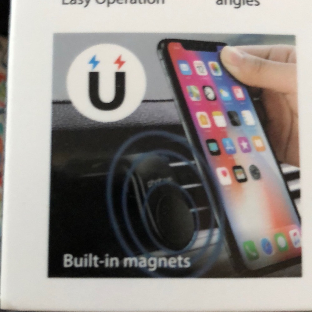 Universal magnetic